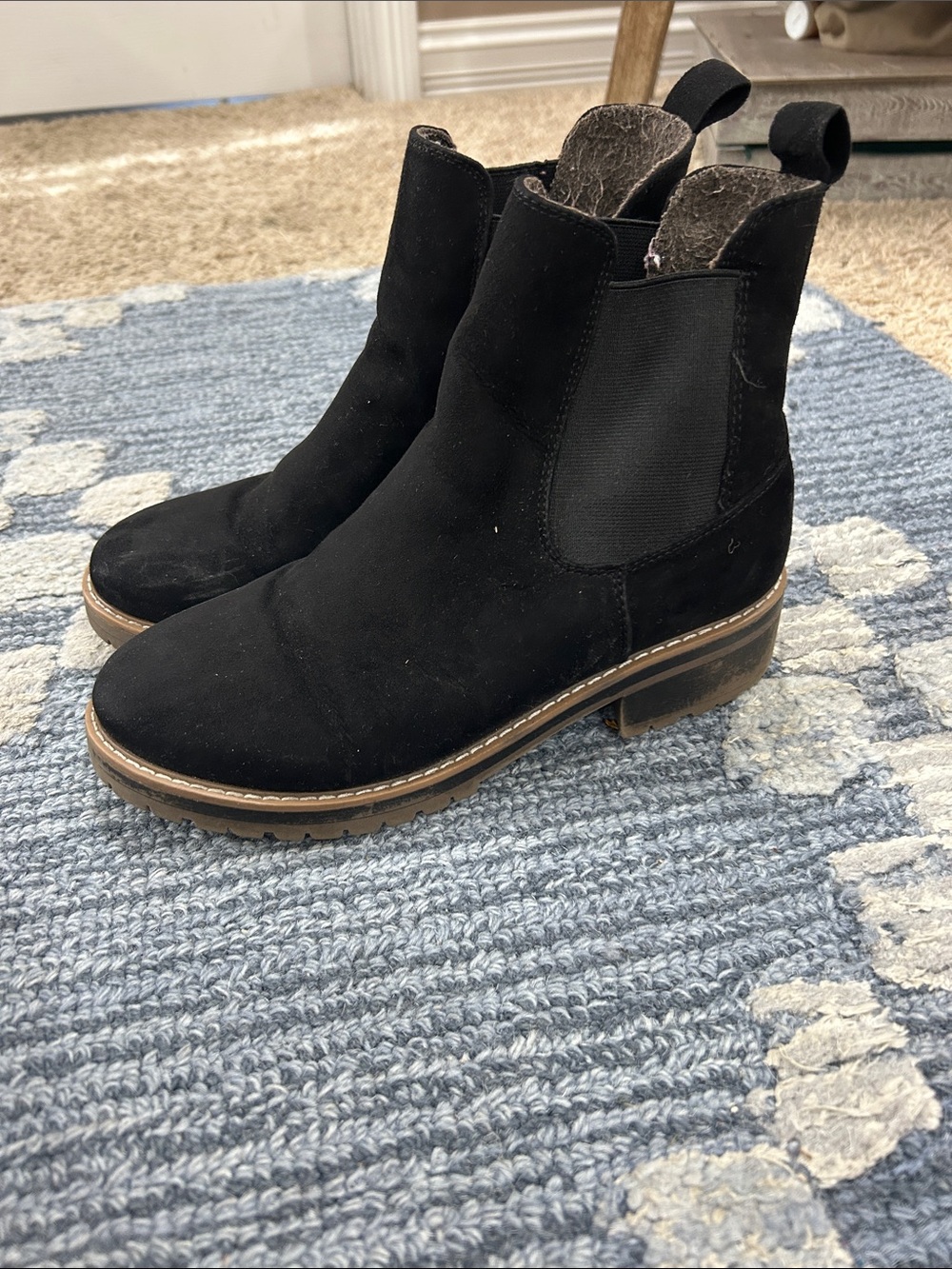 Kensie Black Suede Chelsea Ankle Boots